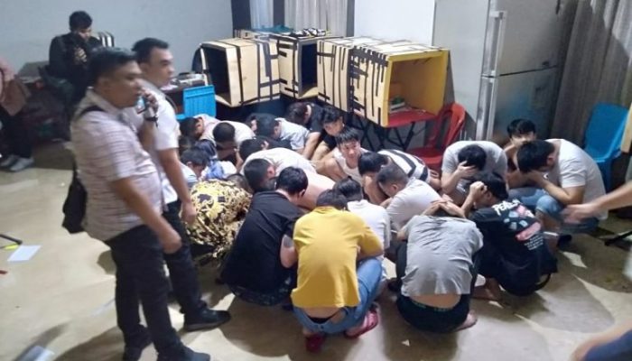 Polisi Bekuk 24 Warga China Pelaku Penipuan Berkedok Jasa Bantuan