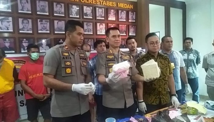 Polisi Ungkap Jaringan Internasional Pengedar 10 Kg Sabu di Medan
