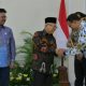 Anies Terima Penghargaan KIP Kategori Provinsi Informatif
