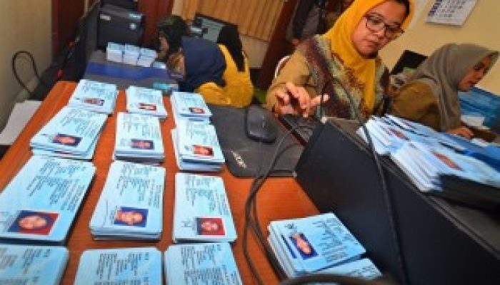 Jelang Pilkada 2020, Ribuan Warga Depok Belum Punya E-KTP