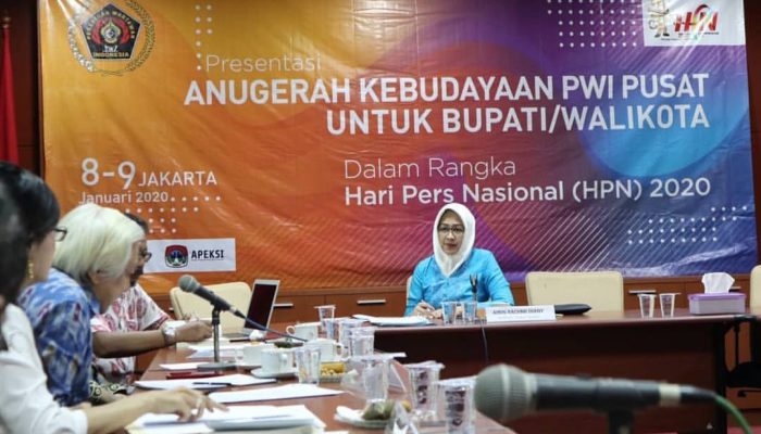 Airin Raih Penghargaan Anugerah Kebudayaan dari PWI Pusat