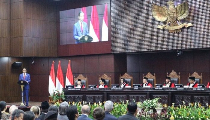Ketua MK keluhkan ketidakpatuhan atas putusan Mahkamah Konstistusi