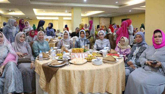 Plt Ketua PKK Ajak Muslimah #yokbikincantikmedan