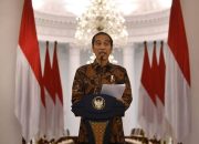 Jokowi: Saatnya bekerja, belajar, dan beribadah di rumah