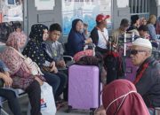 Presiden Jokowi minta kepala daerah lebih tegas cegah warga mudik