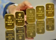 Emas naik 8,6 dolar, investor panik dorong permintaan ‘safe haven’