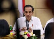 Presiden Jokowi dan para menteri tunaikan zakat secara daring