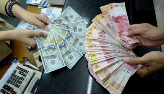 Rupiah Selasa pagi melemah 53 poin
