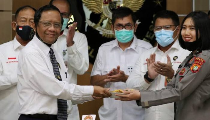 Hari Bhayangkara, Mahfud minta Polri tetap terbuka terhadap kritik