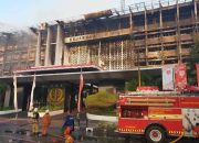 Olah TKP gedung Kejaksaan Agung kembali dilanjutkan hari ini