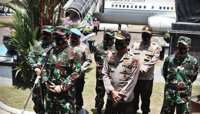 Panglima TNI dan Kapolri gelar pertemuan tertutup di Timika