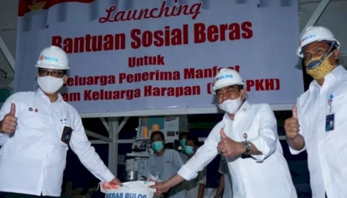 Hingga Oktober, Bulog salurkan 146,9 ribu ton beras bansos