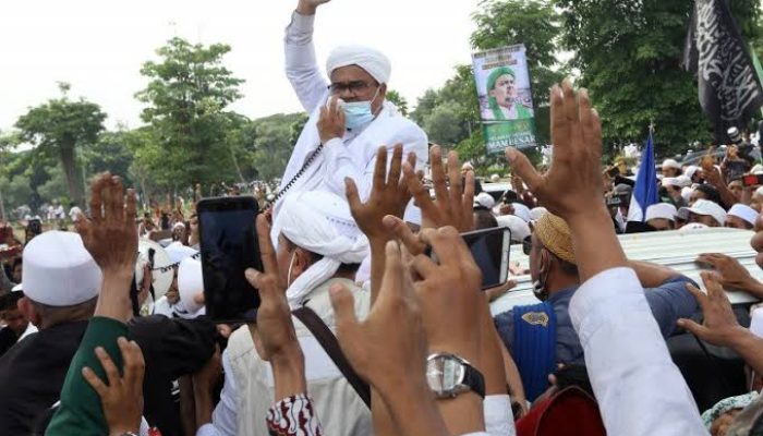Langgar prokes, Rizieq Shihab didenda Rp50 juta