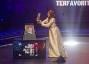 Ria Ricis Raih Penghargaan VCCA 2021, Kalahkan RANS Entertaiment dan Atta Halilintar