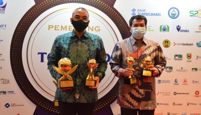 Pemkab Tangerang rebut empat penghargaan di ajang Top BUMD Awards 2021
