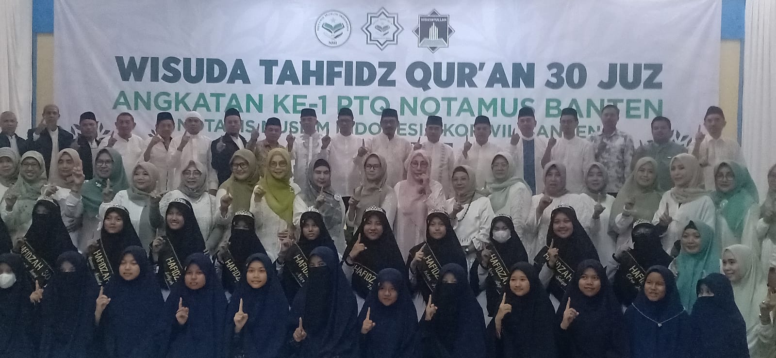 Notamus Korwil Banten Pondok Lebak Gelar Wisuda Tahfidz Qur’an 30 Juz. Begini Pesan Sekda Lebak