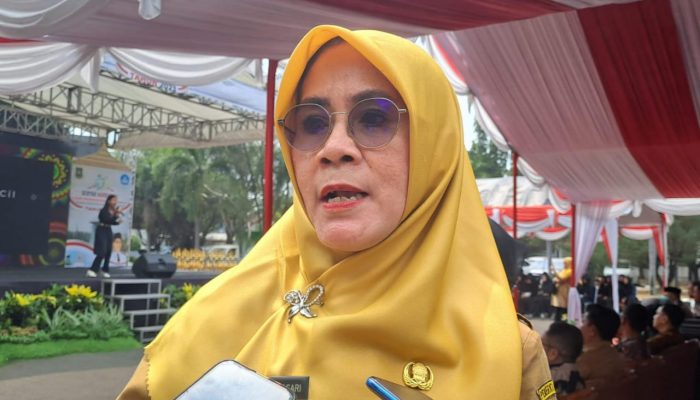 Hindari ISPA Dinkes Kota Cilegon Himbau warga Pakai Masker
