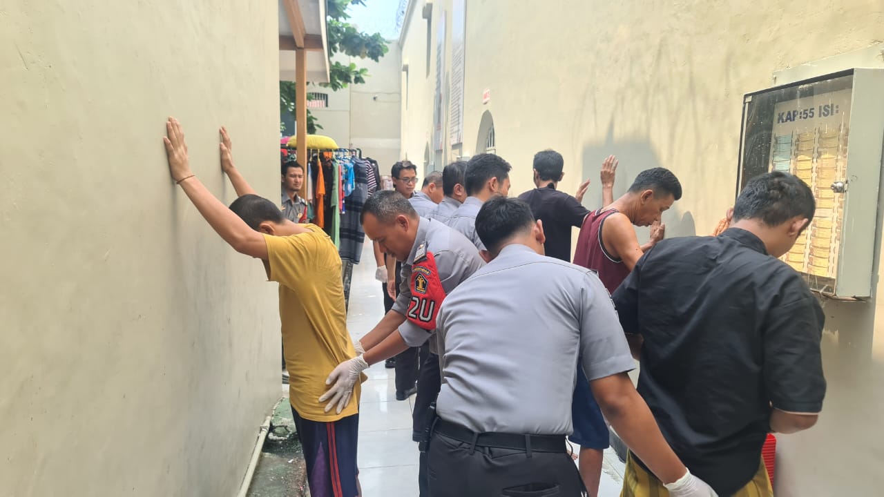 Rutan Kelas IIB Serang Lakukan Sidak Kamar  WBP