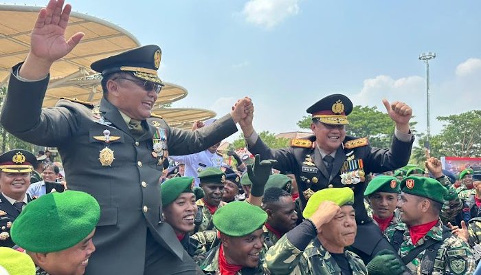 Kapolda Banten Hadiri Upacara HUT TNI ke-78