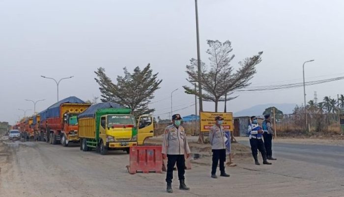Dishub Kota Cilegon Berlakukan aturan jam Operasional Truk Pasir Melintas di JLS