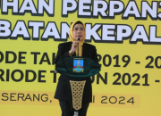 Bupati Serang Kukuhkan Perpanjangan Jabatan Kades, Ingatkan Soal Keuangan