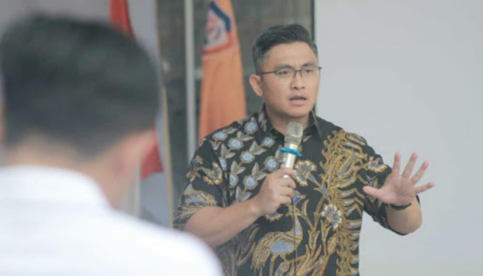Andika Hazrumy Minta Mahasiswa KKM Bantu Pengembangan Desa