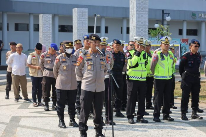 Pengamanan Ziarah Qubro Di Masjid Banten Lama, Polda Banten Gelar Apel