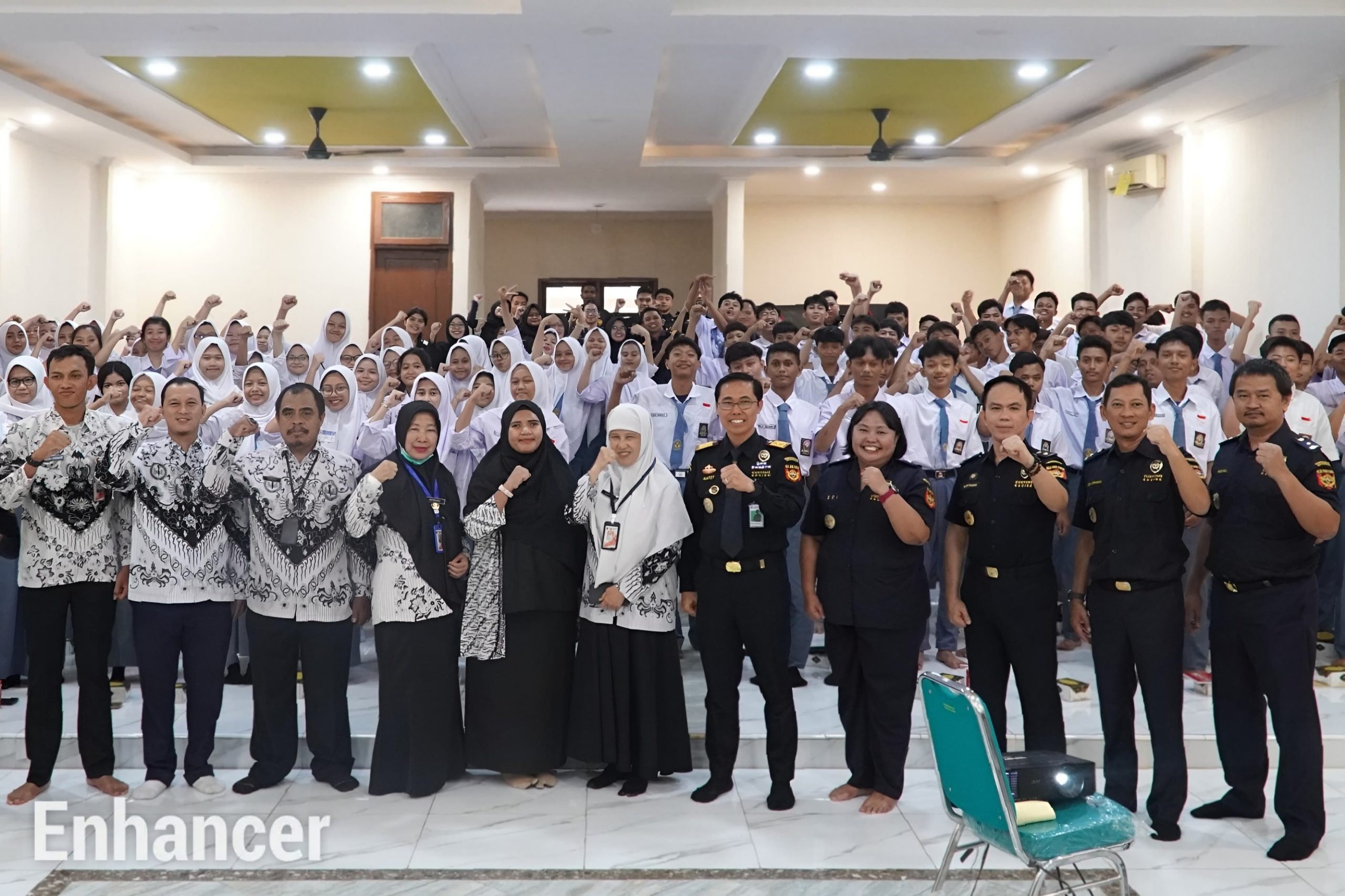 Kolaborasi Bea Cukai Provinsi Banten Gelar Customs and Excise Festival for High School 2024