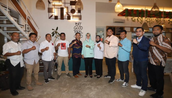 Projo Banten Solid Dukung Airin