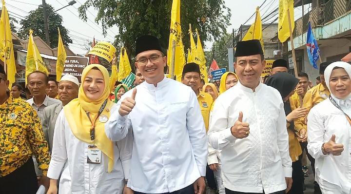 Andika Hazrumy – Nanang Supriyatna Resmi Mendaftar ke Kantor KPU Kabupaten Serang