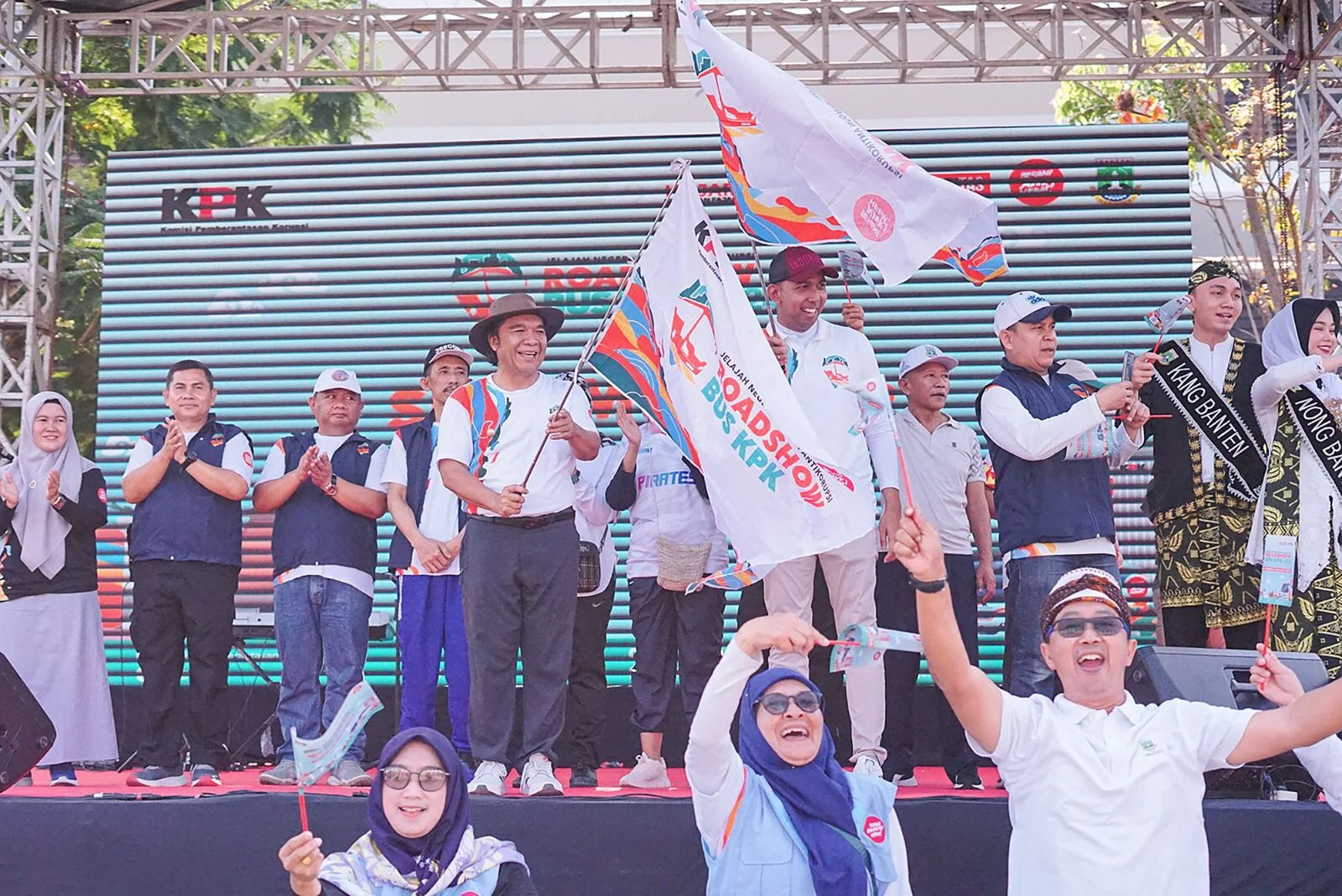 Tutup Roadshow Bus KPK, Pj Gubernur Al Muktabar: Partisipasi Masyarakat Banten Sangat Tinggi