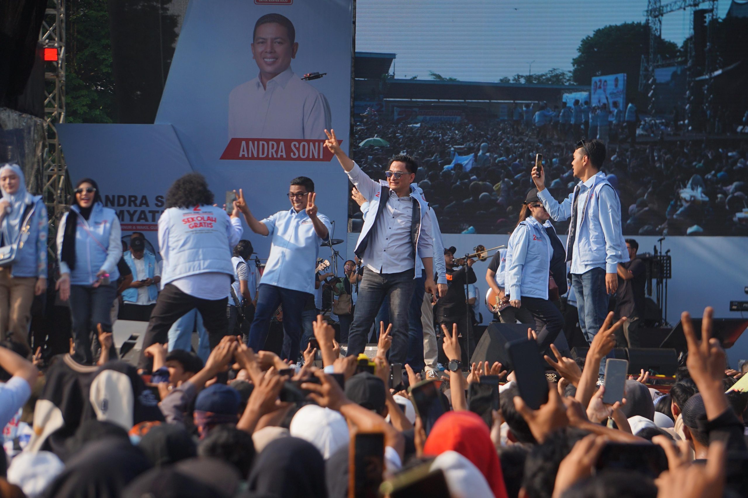 Dukung Andra-Dimyati di Pilgub, Artis Tanah Air Meriahkan Konser Banten Maju di Kota Serang