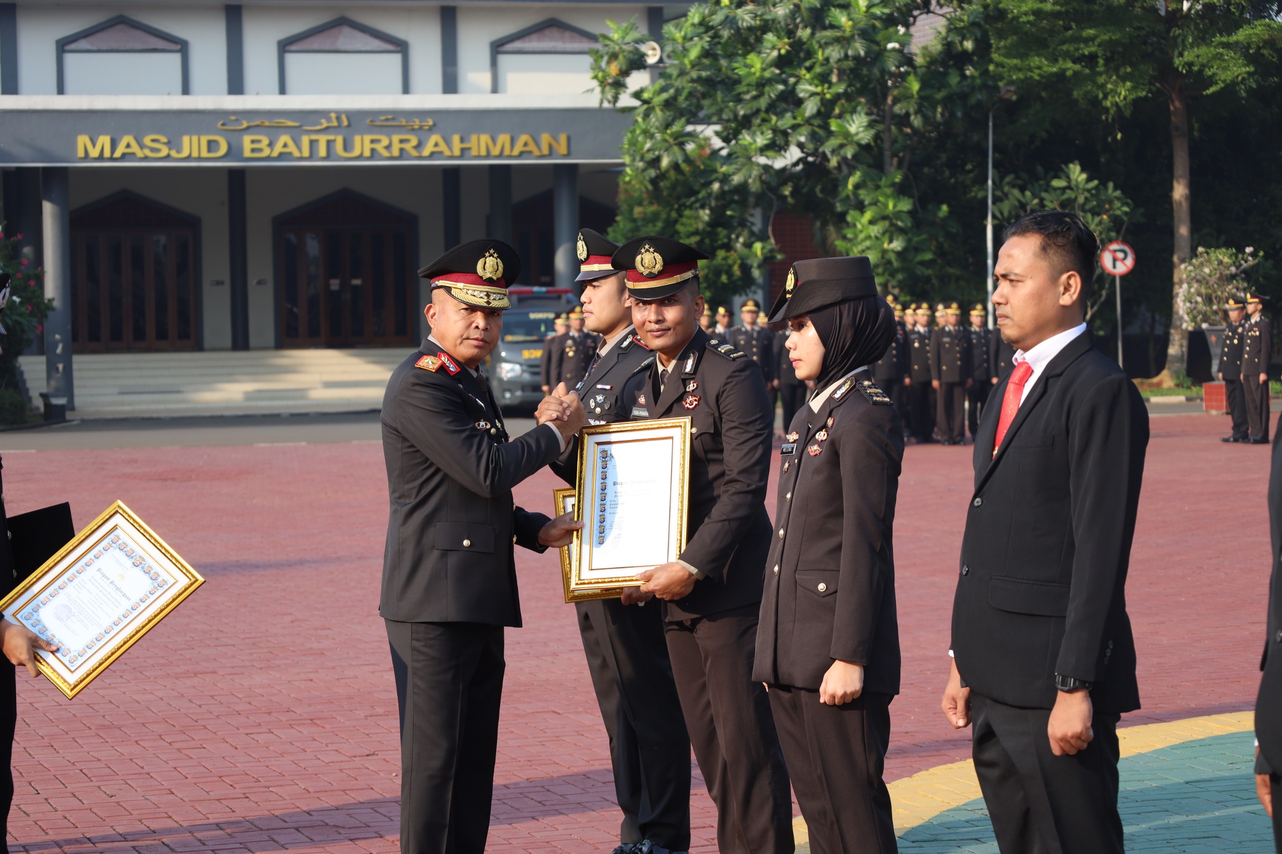 6 Personil Polda Banten Dapat Penghargaan di Hari Kesaktian Pancasila