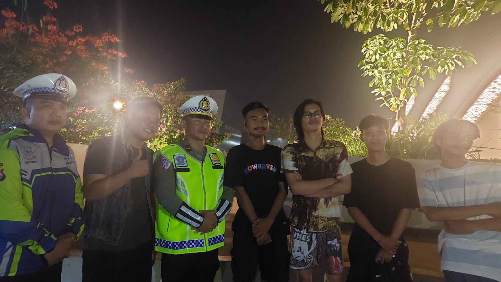 Jalankan Program PECAK Commander Wish Kapolda Banten, Ditlantas Laksanakan Blue Light Patrol