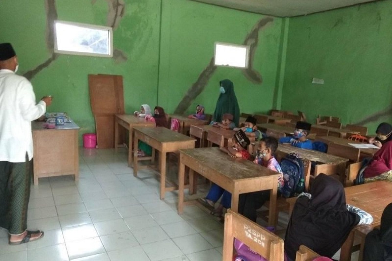 Madrasah Diniyah Di Lebak Cetak Generasi Religius, Pemkab Diharapkan Bantu Bangungan Yang Rusak