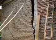 9 Rumah Rusak Akibat Pergerakan Tanah Di Lebak