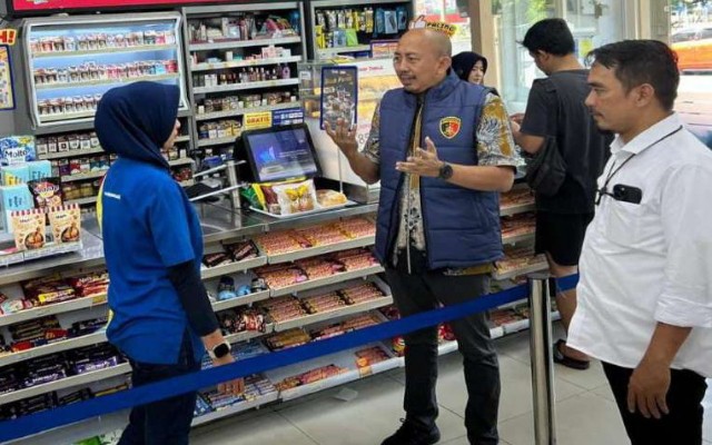 Pastikan Keberadaan Produk Marshmallow Mengandung Babi, Satgas Pangan Polda Banten Bersama Disperindag Lakukan Sidak