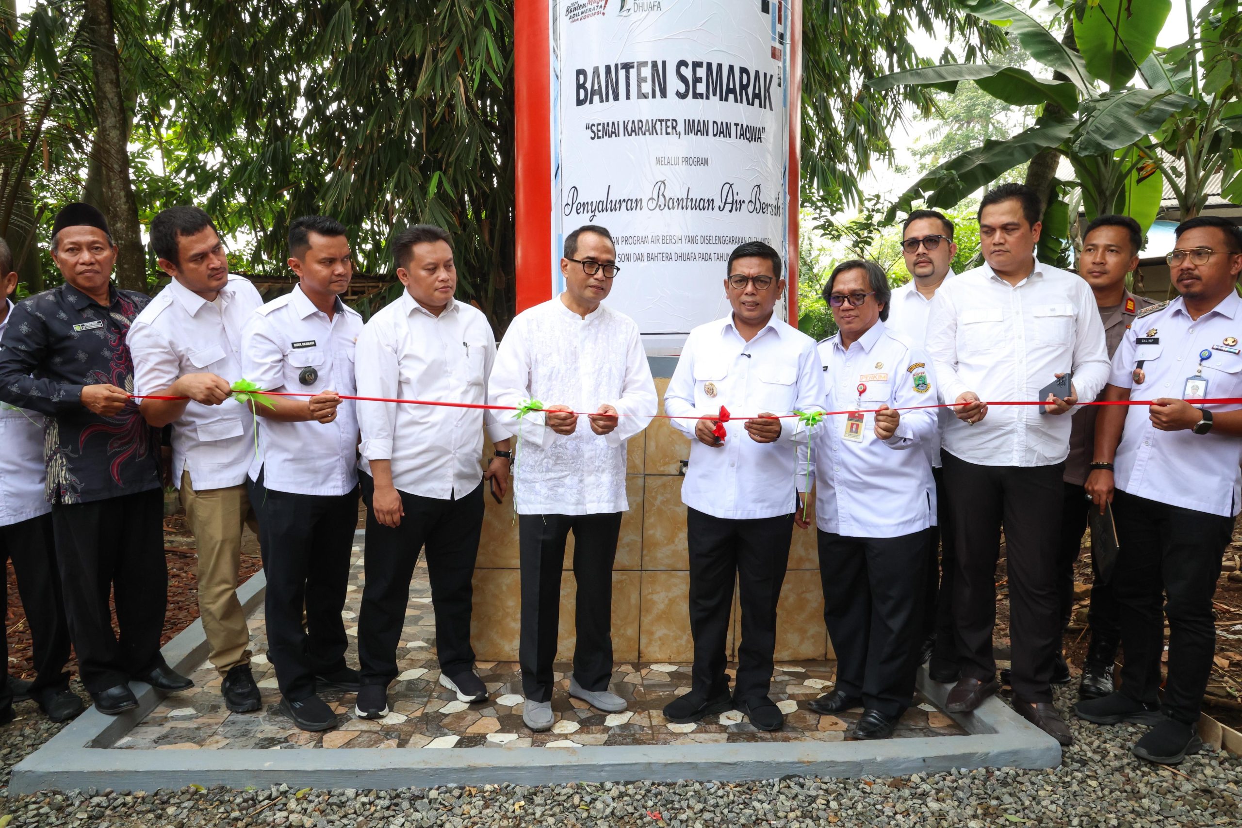 Gubernur Banten Ajak Masyarakat Tingkatkan Konsolidasi Pembangunan Lewat Program Renovasi RTLH dan Instalasi Air Bersih