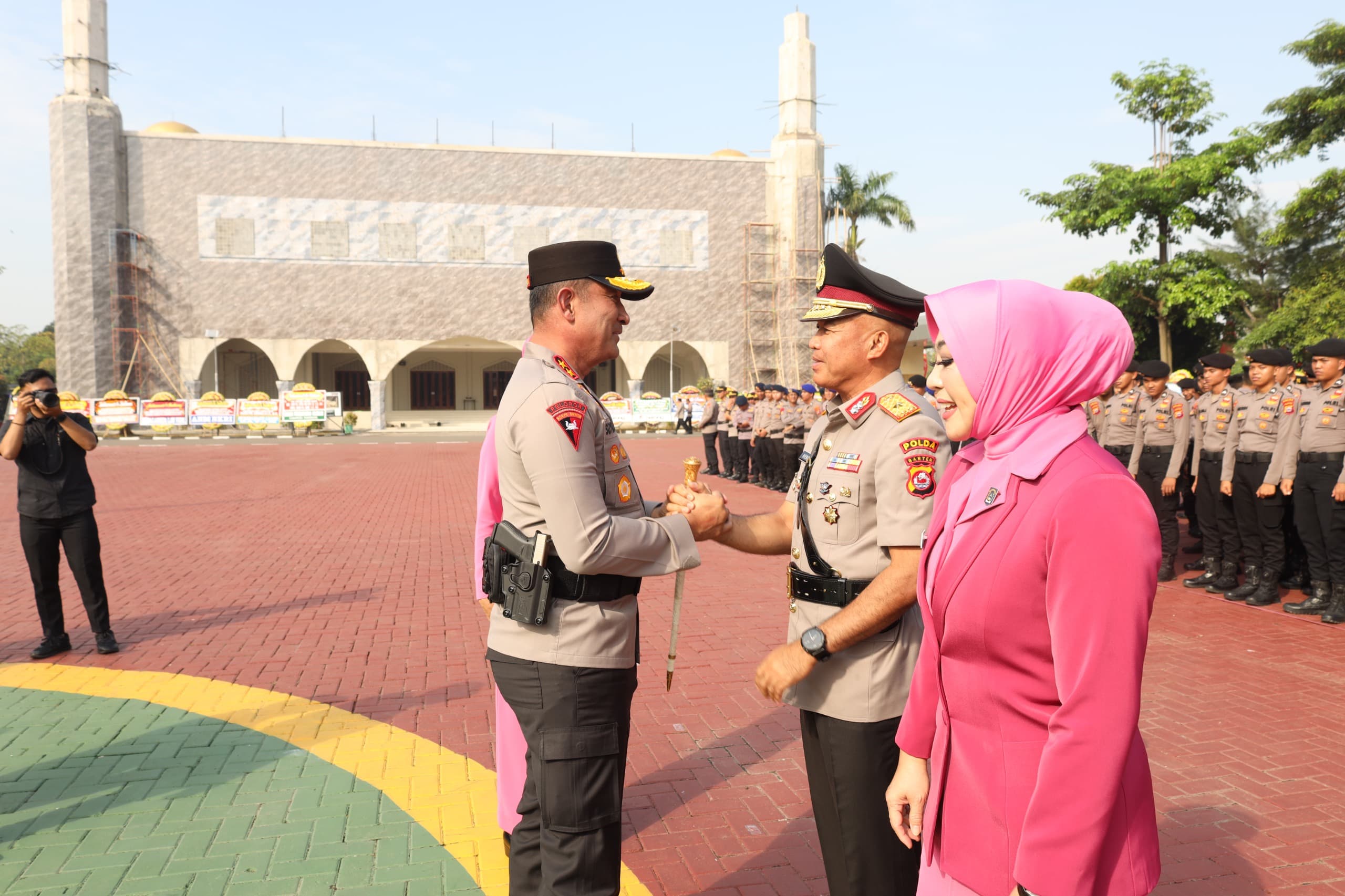 Polda Banten Gelar Sertijab Wakapolda, Brigjen Pol Hengki Diangkat Jadi Kapolda
