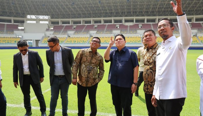 Gubernur Banten Andra Soni dan Ketua Umum PSSI Erick Thohir Tinjau Stadion Internasional Banten