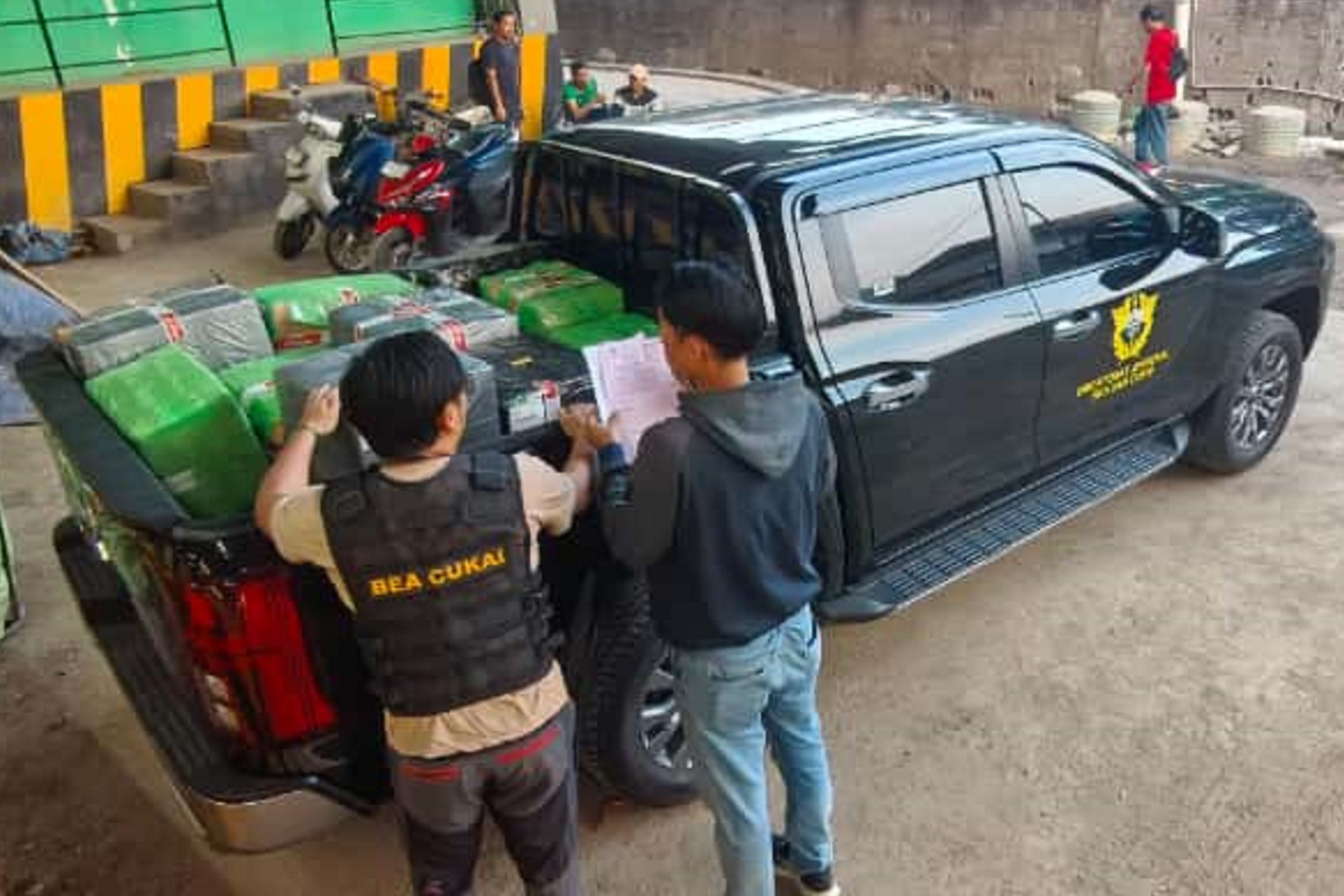 Bea Cukai Banten Gelar Operasi Gurita,Tindak Peredaran Rokok Ilegal