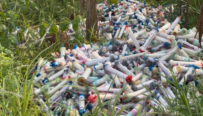 Warga Serang Geger, Limbah Medis Dibuang Dekat Pemukiman