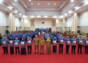 Andra Soni Serahkan SK ke 4.631 PPPK Paruh Waktu Pemprov Banten