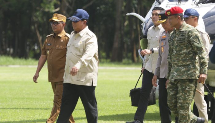 Prabowo Resmikan Akad Massal 50 Ribu KPR Subsidi di Serang