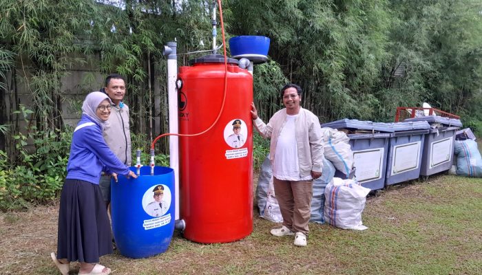 Gubernur Banten Bantu Toren POC-Biogas untuk Kurangi Sampah Organik di Tangsel