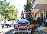 Polda Banten Musnahkan 7.733 Botol Miras Hasil Operasi Pekat Maung 2026 Polda Banten Musnahkan 7.733 Botol Miras Hasil Operasi Pekat Maung 2026