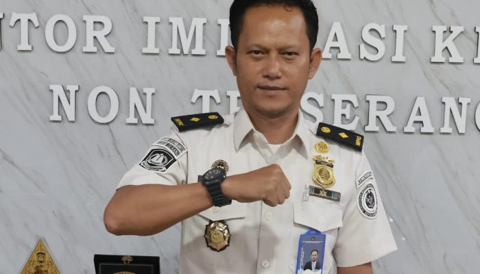 Permohonan Paspor Umrah di Serang Turun 20%, Dipicu Konflik Timur Tengah