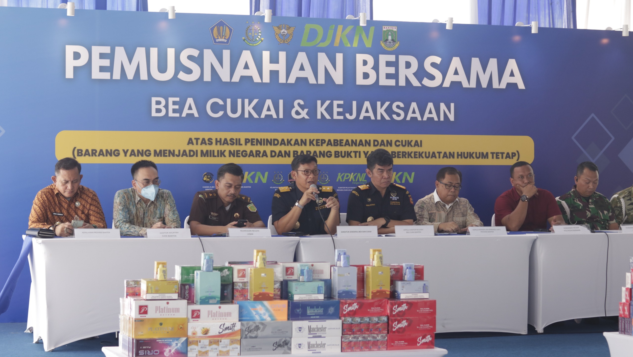 Sinergi Bea Cukai dan Kejaksaan Musnahkan Jutaan Rokok Ilegal di Banten