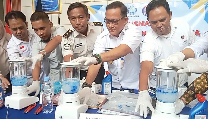 Sabu 2 Kg dari Bandara Soetta Dimusnahkan, Disembunyikan di Celana Jeans