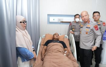 Kapolda Banten Jenguk Bripda Fajar Korban Penganiayaan Debt Collector, Kondisinya Membaik